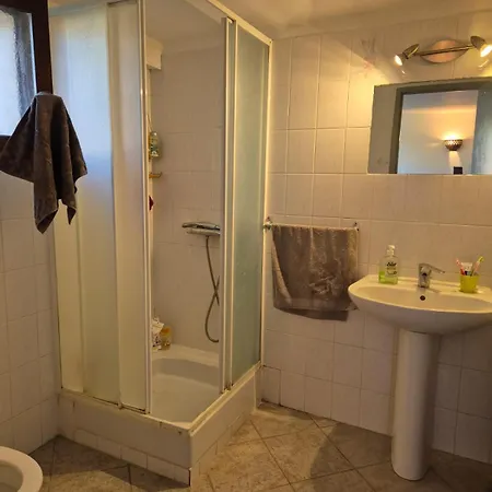 Holiday home Bas De Villa, Haute-corse, Vue Montagne, 5min Des Plages *